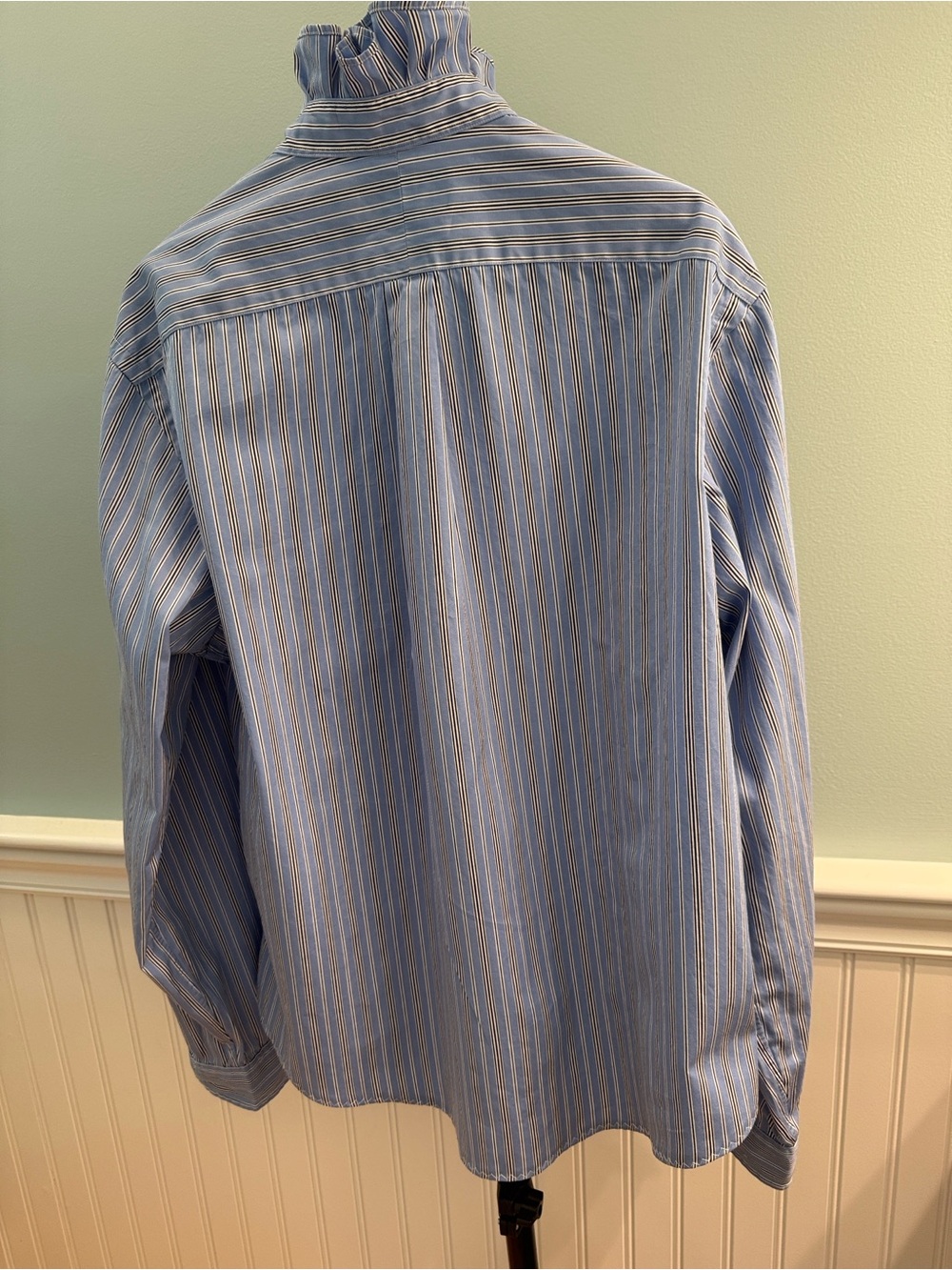 Reimagined RLauren Blue/White/navyStriped Ruffle-Collar Button-Down Shirt - Picture 2 of 7